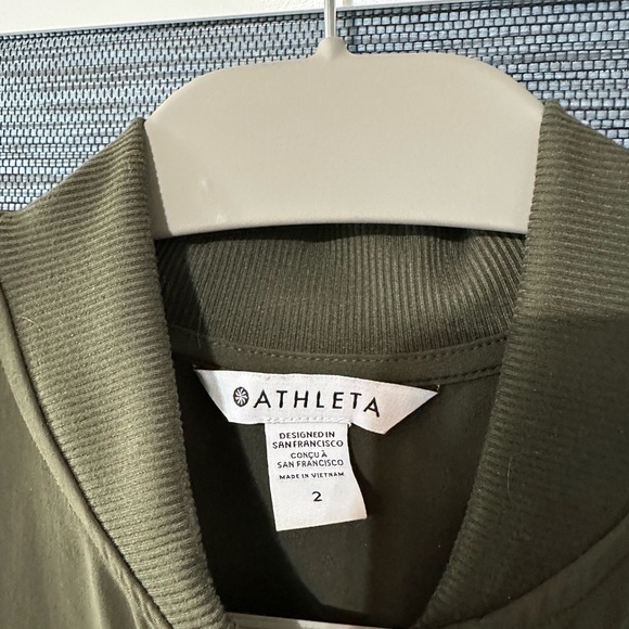 Athleta Brooklyn Utility olive green Jumpsuit - size 2 - Picture 8 of 8